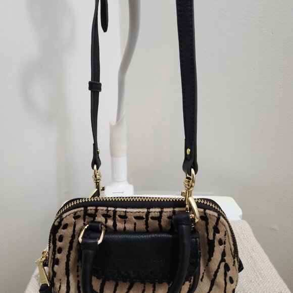 FALL SALE! Genuine leather Clutch / Adjustable crossbody - Picture 8 of 10